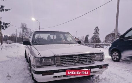 Toyota Crown, 1990 год, 250 000 рублей, 2 фотография