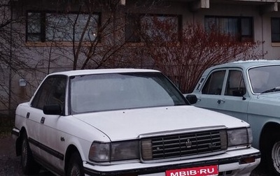 Toyota Crown, 1990 год, 250 000 рублей, 1 фотография