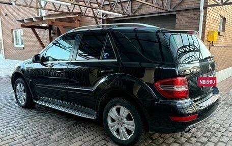 Mercedes-Benz M-Класс, 2011 год, 2 100 000 рублей, 5 фотография