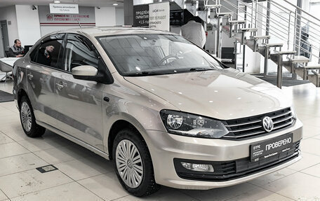 Volkswagen Polo VI (EU Market), 2017 год, 1 050 000 рублей, 3 фотография