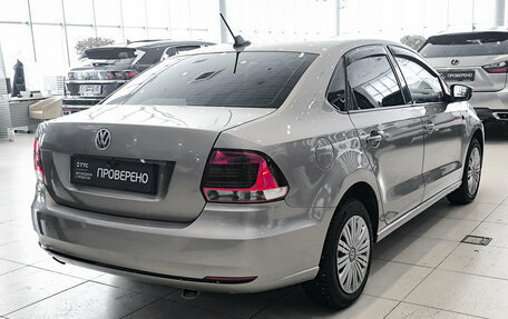 Volkswagen Polo VI (EU Market), 2017 год, 1 050 000 рублей, 6 фотография