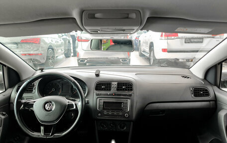 Volkswagen Polo VI (EU Market), 2017 год, 1 050 000 рублей, 17 фотография