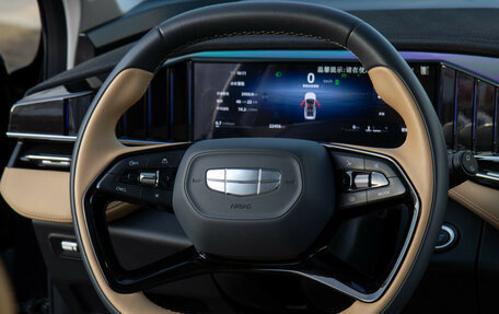 Geely Atlas, 2024 год, 2 528 000 рублей, 12 фотография