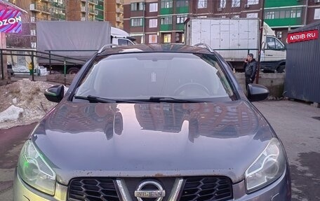 Nissan Qashqai+2 I, 2010 год, 900 000 рублей, 1 фотография