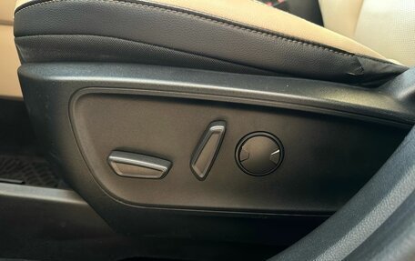 Ford Escape, 2020 год, 1 990 000 рублей, 14 фотография