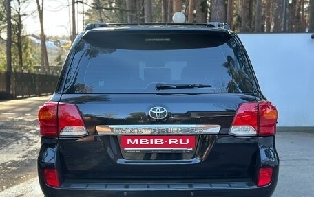 Toyota Land Cruiser 200, 2012 год, 3 450 000 рублей, 6 фотография