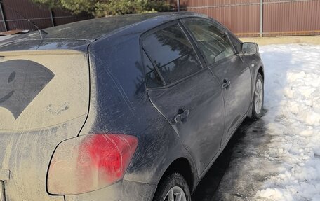 Toyota Auris II, 2007 год, 650 000 рублей, 11 фотография