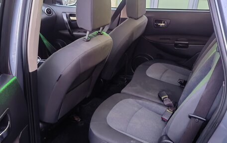 Nissan Qashqai+2 I, 2010 год, 900 000 рублей, 9 фотография