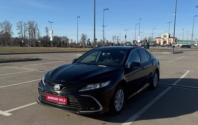 Toyota Camry, 2021 год, 3 000 000 рублей, 1 фотография