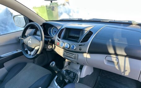 Mitsubishi L200 IV рестайлинг, 2008 год, 1 250 000 рублей, 20 фотография