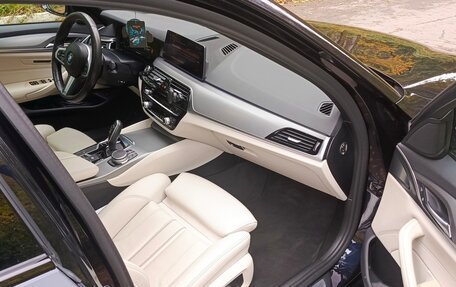 BMW 5 серия, 2019 год, 3 750 000 рублей, 8 фотография