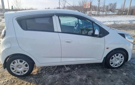 Chevrolet Spark III, 2012 год, 680 000 рублей, 10 фотография