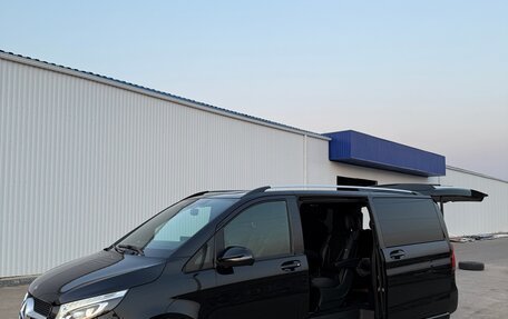 Mercedes-Benz V-Класс, 2018 год, 4 450 000 рублей, 9 фотография