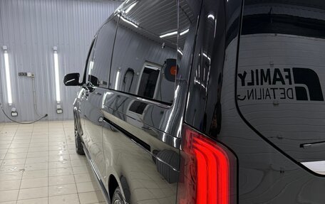 Mercedes-Benz V-Класс, 2018 год, 4 450 000 рублей, 13 фотография