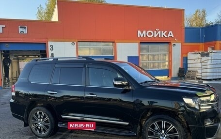Toyota Land Cruiser 200, 2016 год, 5 850 000 рублей, 5 фотография