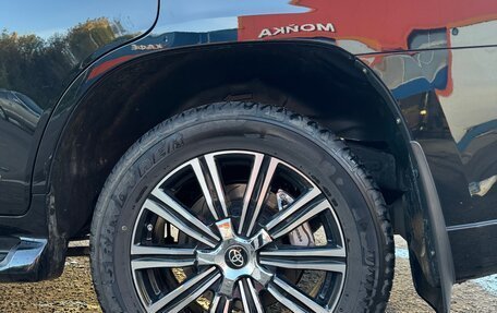 Toyota Land Cruiser 200, 2016 год, 5 850 000 рублей, 29 фотография