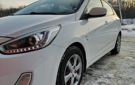 Hyundai Solaris II рестайлинг, 2013 год, 760 000 рублей, 3 фотография