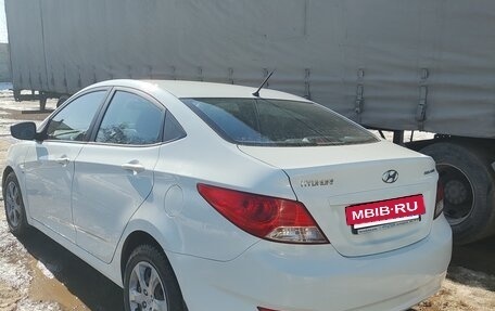 Hyundai Solaris II рестайлинг, 2013 год, 760 000 рублей, 5 фотография