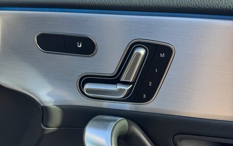 Mercedes-Benz CLA, 2019 год, 2 450 000 рублей, 10 фотография