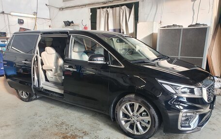 KIA Carnival III, 2020 год, 3 800 000 рублей, 2 фотография