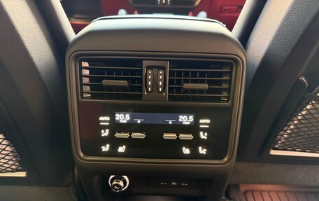 Porsche Cayenne III, 2025 год, 23 990 000 рублей, 13 фотография