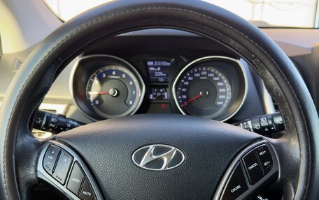 Hyundai i30 II рестайлинг, 2012 год, 950 000 рублей, 14 фотография