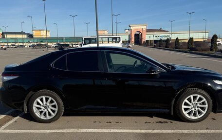 Toyota Camry, 2021 год, 3 000 000 рублей, 5 фотография