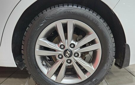 Hyundai Elantra VI рестайлинг, 2017 год, 1 225 000 рублей, 20 фотография