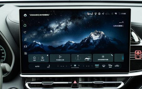 Toyota Highlander, 2025 год, 6 090 000 рублей, 16 фотография