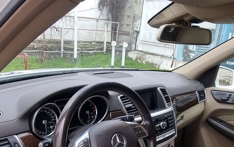 Mercedes-Benz M-Класс, 2015 год, 3 800 000 рублей, 1 фотография