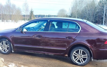 Skoda Superb III рестайлинг, 2008 год, 650 000 рублей, 6 фотография