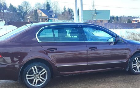 Skoda Superb III рестайлинг, 2008 год, 650 000 рублей, 7 фотография