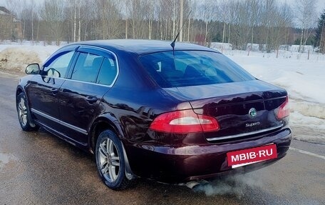 Skoda Superb III рестайлинг, 2008 год, 650 000 рублей, 4 фотография