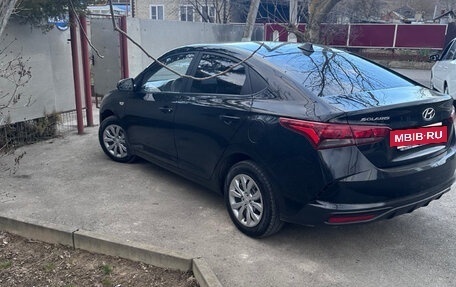 Hyundai Solaris II рестайлинг, 2020 год, 1 500 000 рублей, 3 фотография