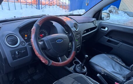 Ford Fusion I, 2006 год, 250 000 рублей, 4 фотография