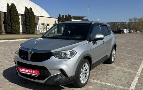 Brilliance V3 I рестайлинг, 2019 год, 1 600 000 рублей, 3 фотография