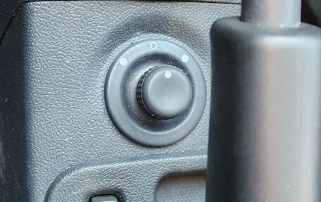 Renault Sandero I, 2010 год, 399 000 рублей, 22 фотография