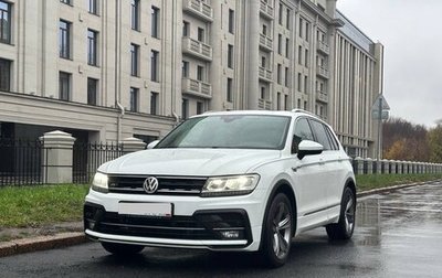 Volkswagen Tiguan II, 2019 год, 2 600 000 рублей, 1 фотография