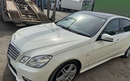 Mercedes-Benz E-Класс, 2011 год, 1 999 999 рублей, 16 фотография