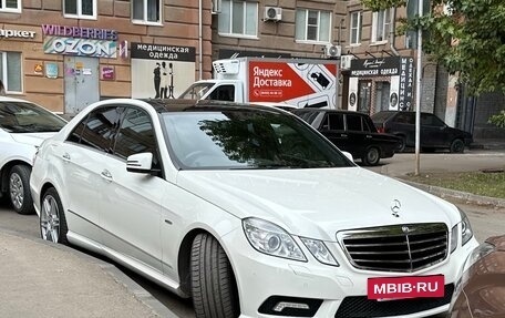 Mercedes-Benz E-Класс, 2011 год, 1 999 999 рублей, 4 фотография