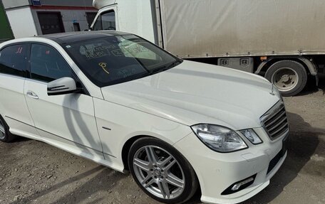 Mercedes-Benz E-Класс, 2011 год, 1 999 999 рублей, 19 фотография