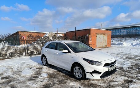 KIA cee'd III, 2022 год, 2 300 000 рублей, 12 фотография