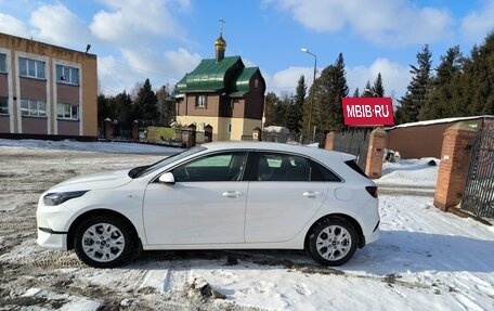 KIA cee'd III, 2022 год, 2 300 000 рублей, 16 фотография