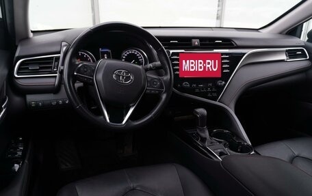 Toyota Camry, 2020 год, 3 140 111 рублей, 10 фотография