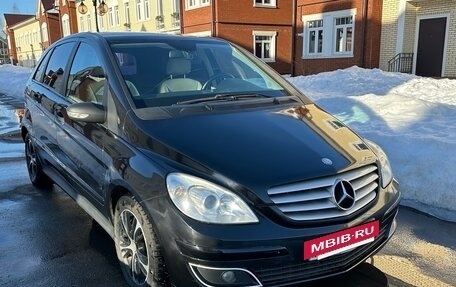 Mercedes-Benz B-Класс, 2007 год, 642 000 рублей, 2 фотография