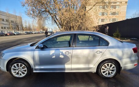 Volkswagen Jetta VI, 2011 год, 920 000 рублей, 5 фотография