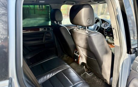 Volkswagen Touareg III, 2003 год, 465 000 рублей, 10 фотография