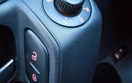 Volkswagen Polo VI (EU Market), 2019 год, 800 000 рублей, 16 фотография