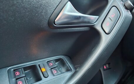 Volkswagen Polo VI (EU Market), 2019 год, 800 000 рублей, 17 фотография