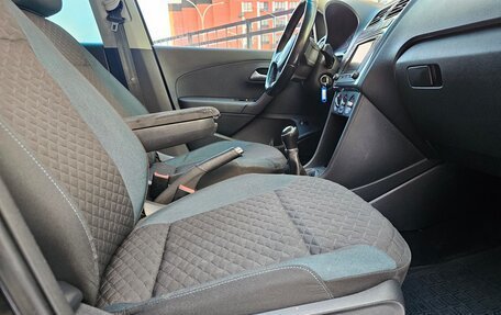 Volkswagen Polo VI (EU Market), 2019 год, 800 000 рублей, 25 фотография